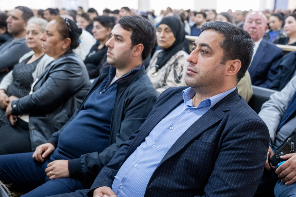 Ermənistan silahlı qüvvələrinin Qaradağlı kəndini işğal etməsi, azərbaycanlıları vəhşicəsinə qətlə yetirməsi, işgəncə verməsi ilə bağlı sənədlər məhkəmədə tədqiq olunub (FOTO)