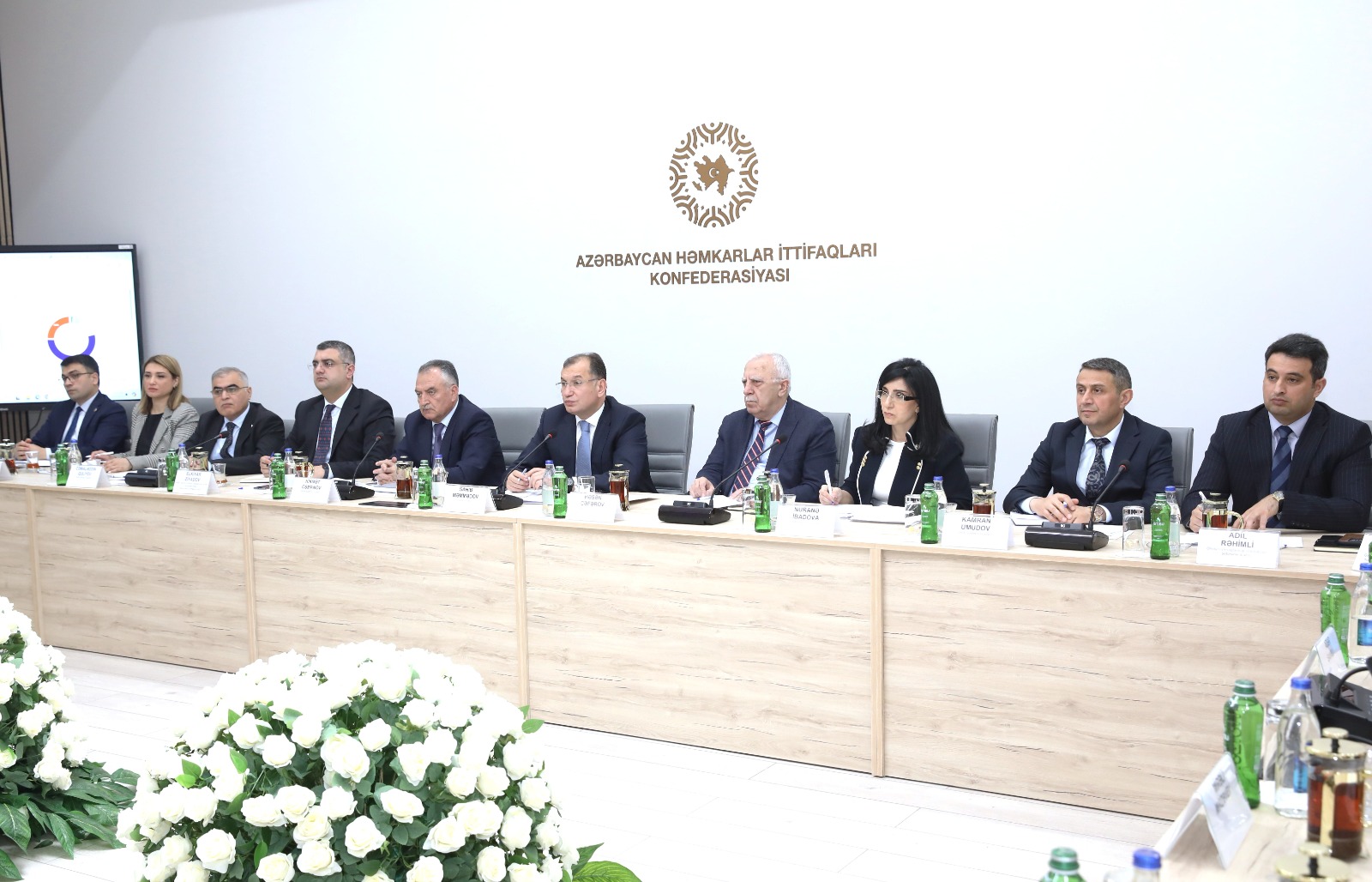 ƏƏSMN nümayəndələri AHİK-in Əməyin Mühafizəsi və Hüquqi Yardım Mərkəzi ilə tanış olublar (FOTO)