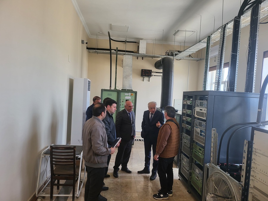 Audiovizual Şura Naxçıvanda televiziya və radio yayımlarının monitorinqini aparıb (FOTO)