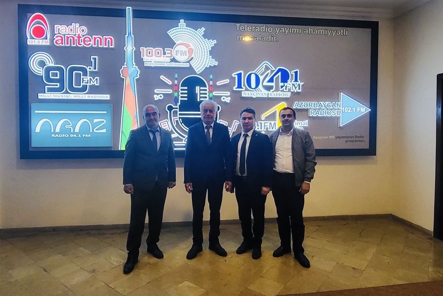 Audiovizual Şura Naxçıvanda televiziya və radio yayımlarının monitorinqini aparıb (FOTO)