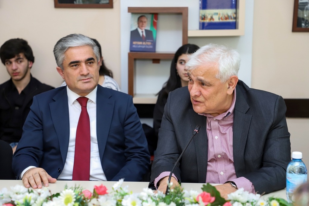 “Vətən müharibəsi tarixi. Şəxsiyyət faktoru” kitabının fransız və urdu  dillərində nəşrlərinin təqdimatı olub (FOTO)