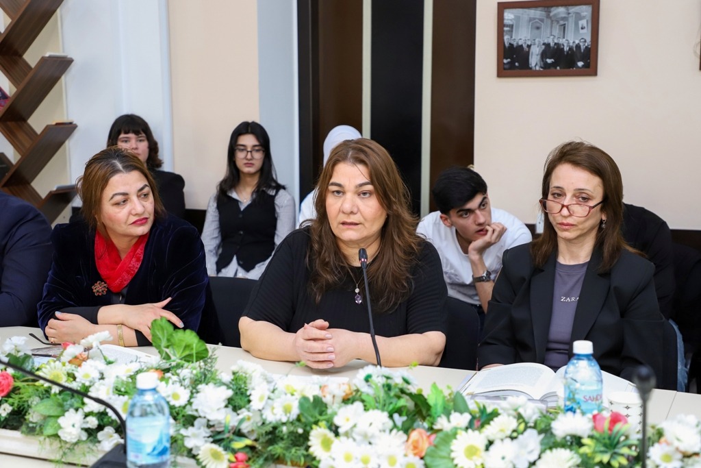 “Vətən müharibəsi tarixi. Şəxsiyyət faktoru” kitabının fransız və urdu  dillərində nəşrlərinin təqdimatı olub (FOTO)