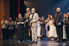Heydər Əliyev Fondunun vitse-prezidenti Leyla Əliyeva və Arzu Əliyeva “Yalnız mədəniyyət” musiqili-bədii gecədə iştirak ediblər (FOTO)