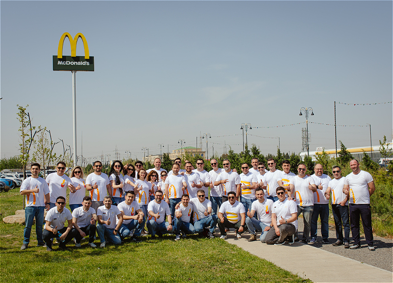 “McDonald's Azərbaycan” şirkəti Sumqayıtda ağacəkmə aksiyası təşkil edib (FOTO)