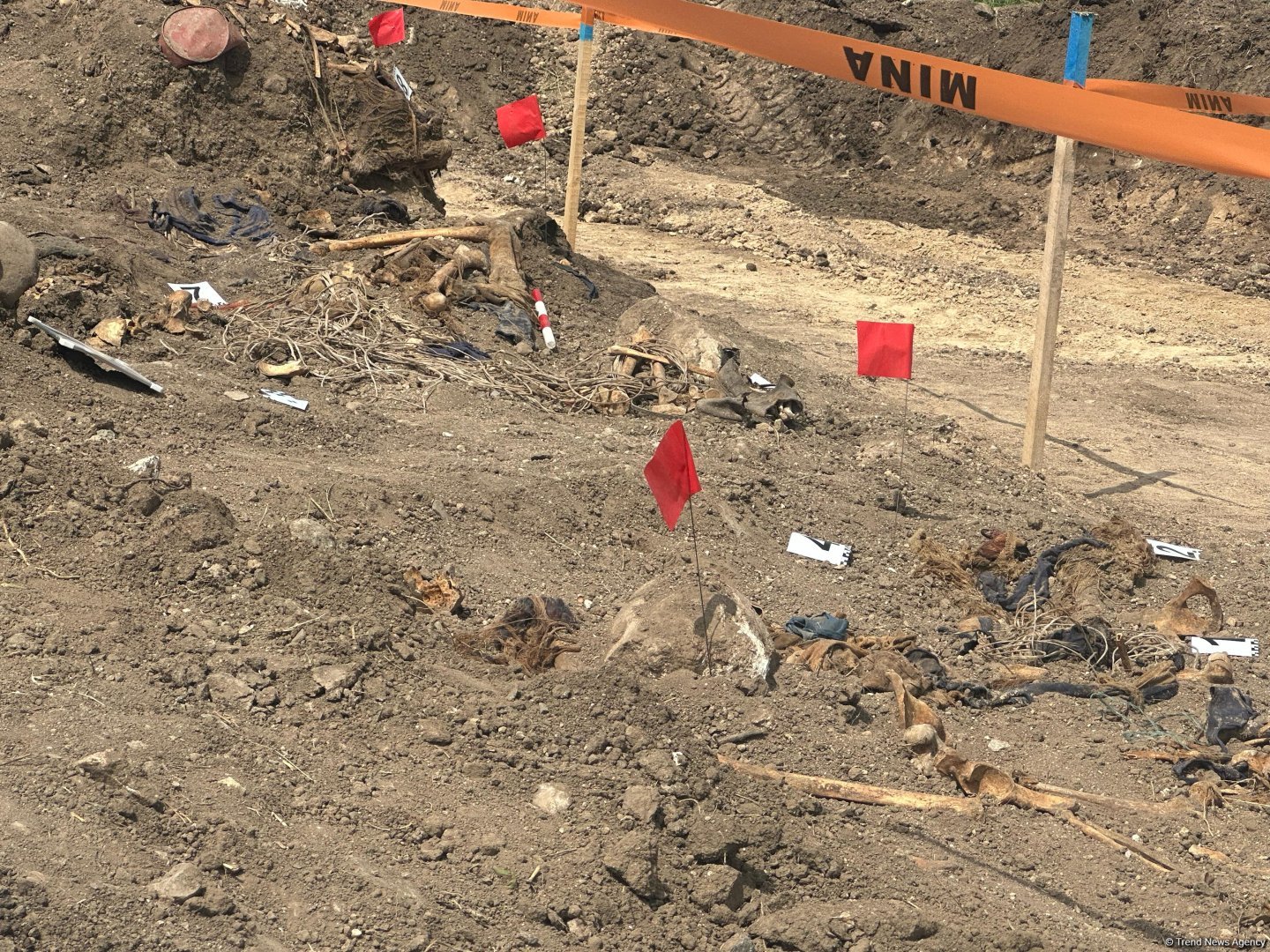 Xocalıda daha bir kütləvi məzarlıq aşkarlandı (FOTO)