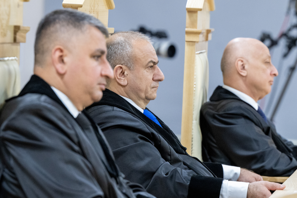 Məhkəmədə Ermənistanda yüksək vəzifələr tutmuş şəxsin qondarma rejimdə "nazir vəzifəsinə" təyin olunduğu açıqlanıb (FOTO)