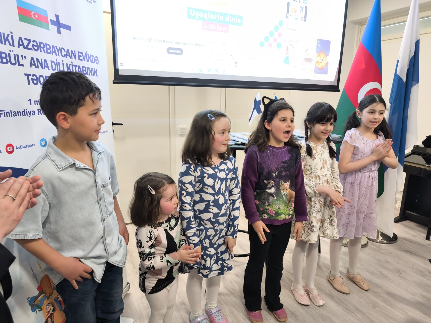 Helsinki Azərbaycan Evində icma üzvləri ilə görüş keçirilib (FOTO)