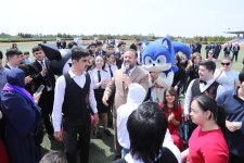 “Mən burdayam” mövzusunda autizmli uşaqlar üçün festival keçirilib (FOTO)