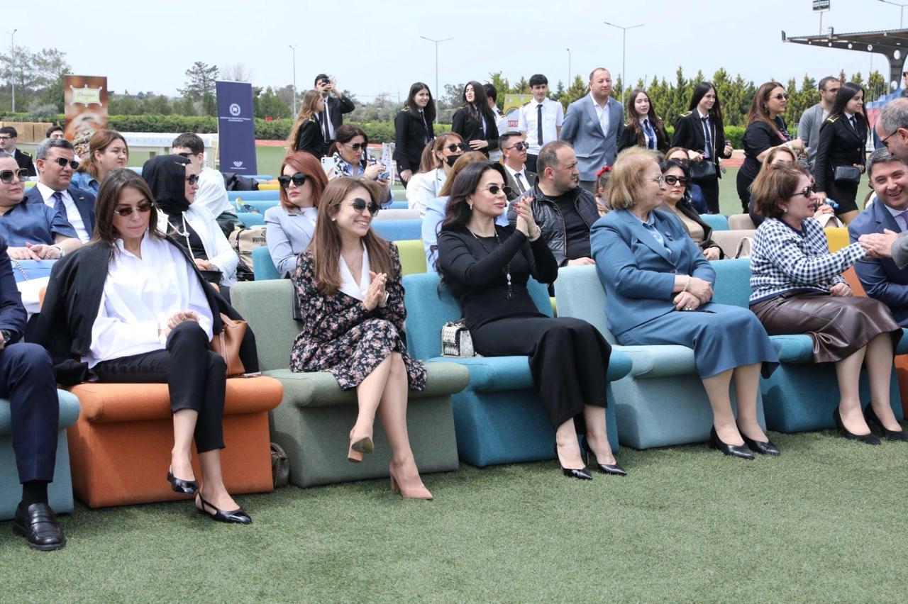 “Mən burdayam” mövzusunda autizmli uşaqlar üçün festival keçirilib (FOTO)
