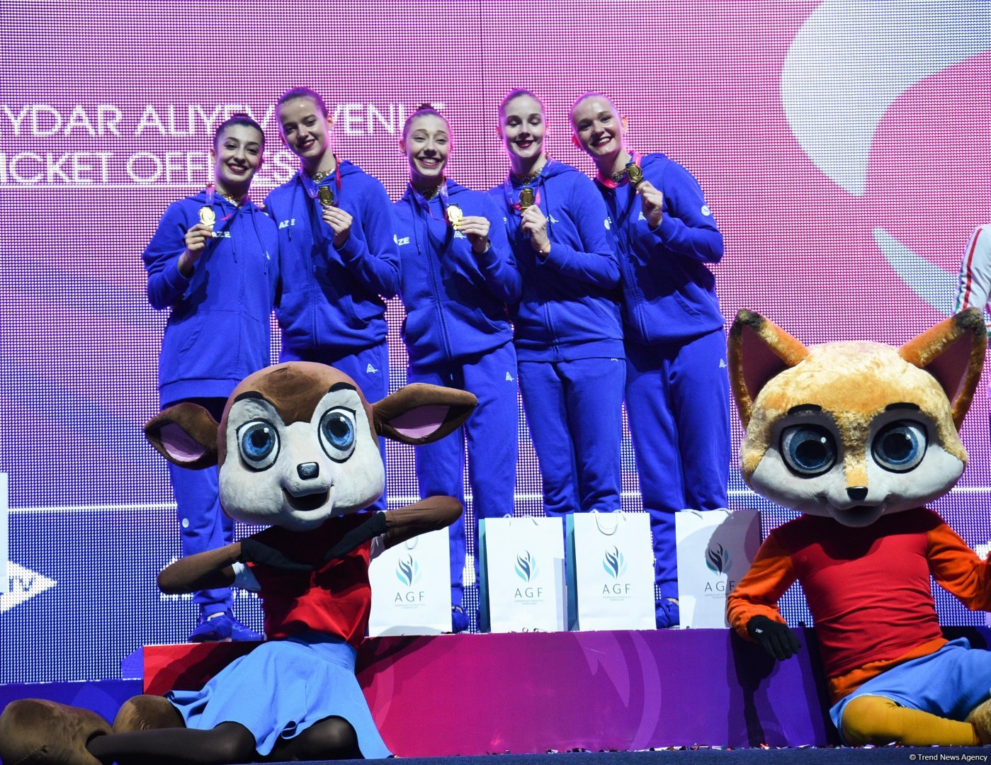 Azərbaycan komandası Bakıda keçirilən "Bədii gimnastika üzrə Avropa Kuboku"nda qızıl medal qazandı (FOTO)