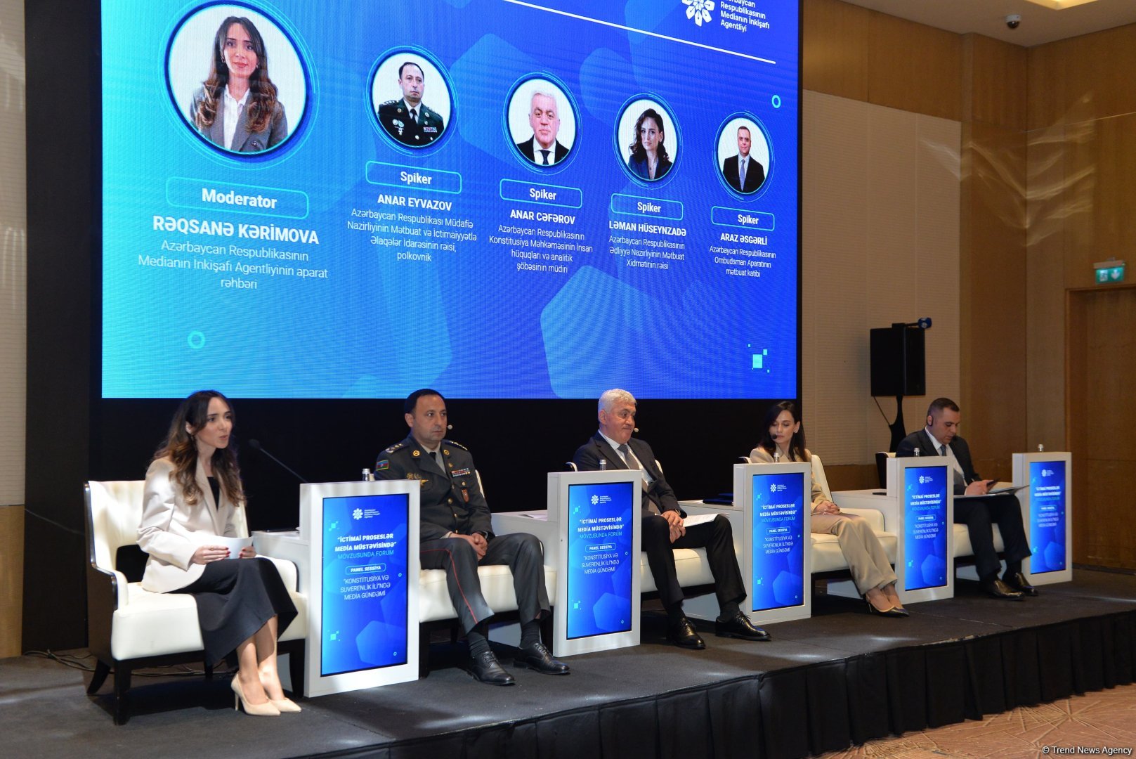 “Konstitusiya və Suverenlik İli”ndə media gündəmi”nə həsr olunan panel sessiya keçirilib