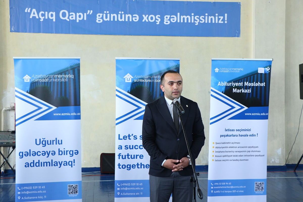 2000-nə yaxın abituriyent AzMİU-da: Məktəblilər üçün “Açıq qapı” günü keçirilib (FOTO)