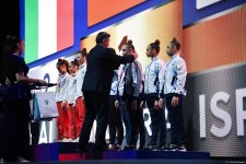Bakıda keçirilən bədii gimnastika üzrə Avropa kubokunun üçüncü günündə növbəti qaliblər mükafatlandırılıb (FOTO)