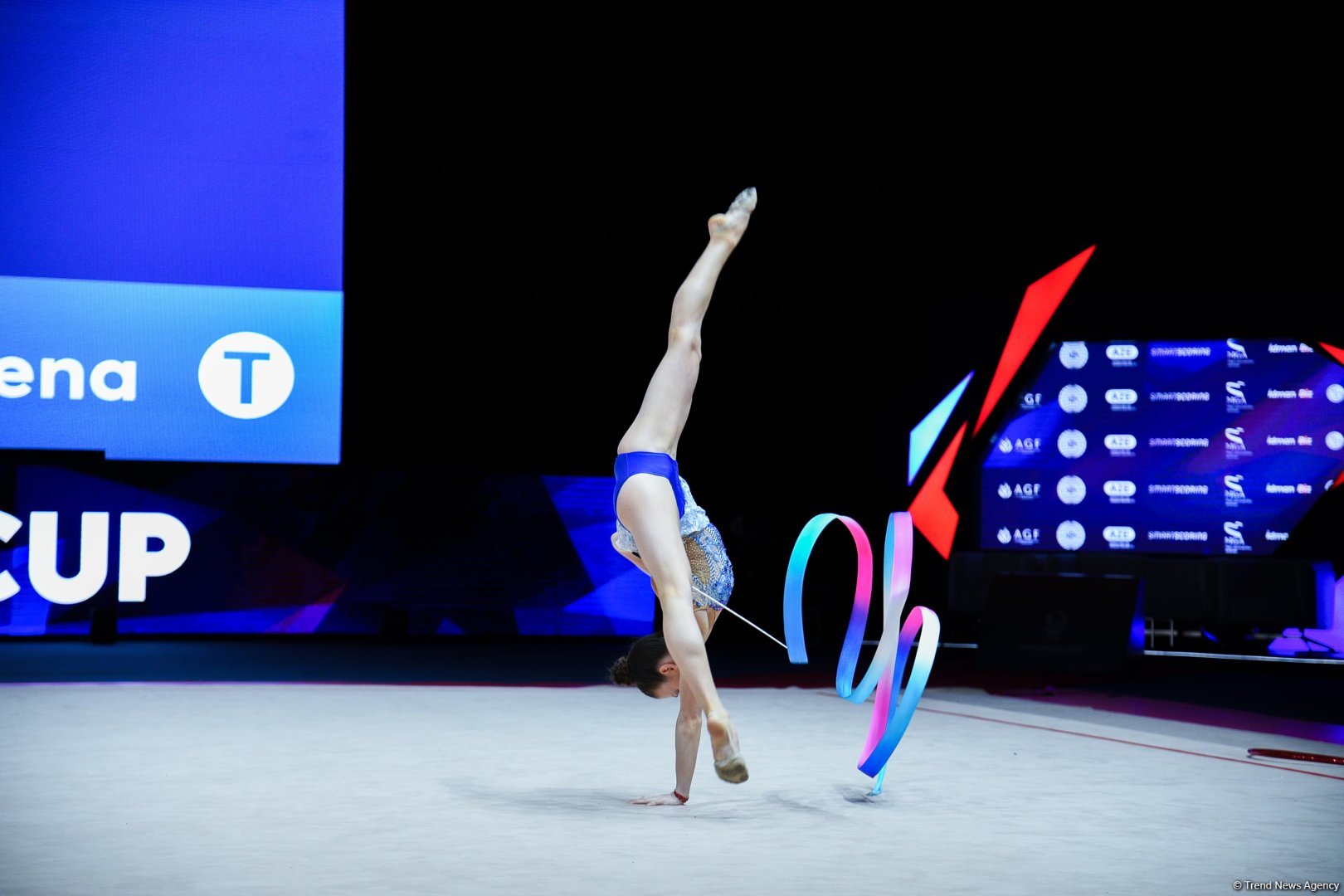 Bakıda keçirilən bədii gimnastika üzrə Avropa kubokunun üçüncü günündə növbəti qaliblər mükafatlandırılıb (FOTO)