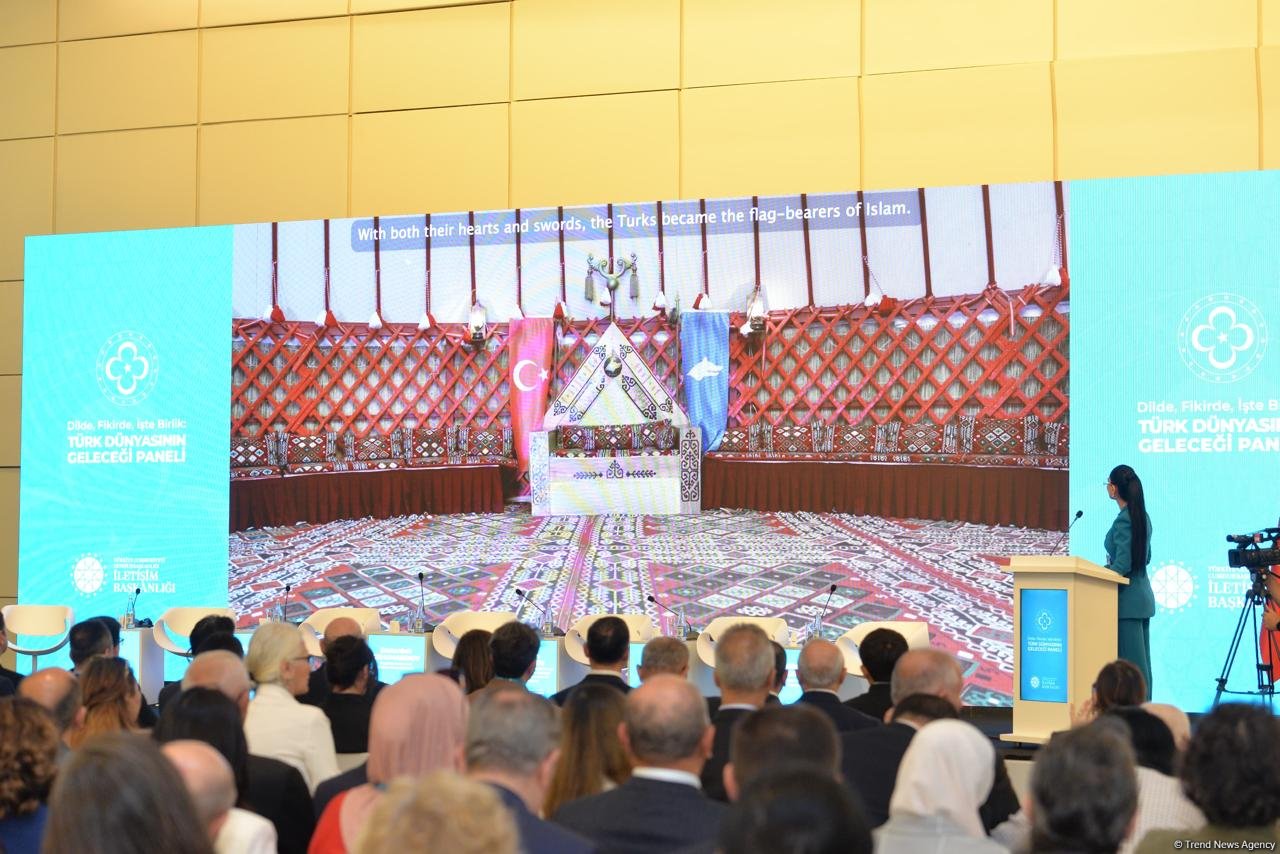 Bakıda “Dildə, Fikirdə, Əməldə Birlik: Türk Dünyasının Gələcəyi’’ adlı panel keçirilib (FOTO)