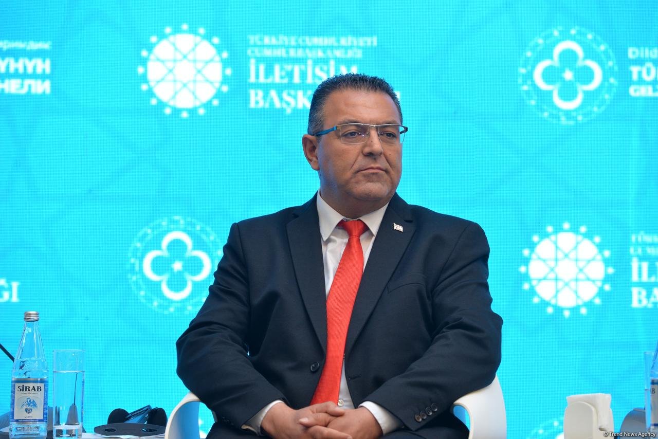 Bakıda “Dildə, Fikirdə, Əməldə Birlik: Türk Dünyasının Gələcəyi’’ adlı panel keçirilib (FOTO)