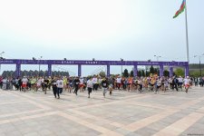 “Bakı Marafonu 2025” yekunlaşdı: külək rəqib deyil, ilhamdır - rekord sayda iştirakçı (FOTO) (YENİLƏNİB)