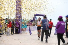 “Bakı Marafonu 2025” yekunlaşdı: külək rəqib deyil, ilhamdır - rekord sayda iştirakçı (FOTO) (YENİLƏNİB)