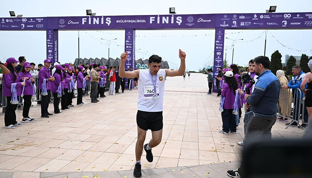 MMU-nun komandası Bakı Marafonunda iştirak edib (FOTO/VİDEO)