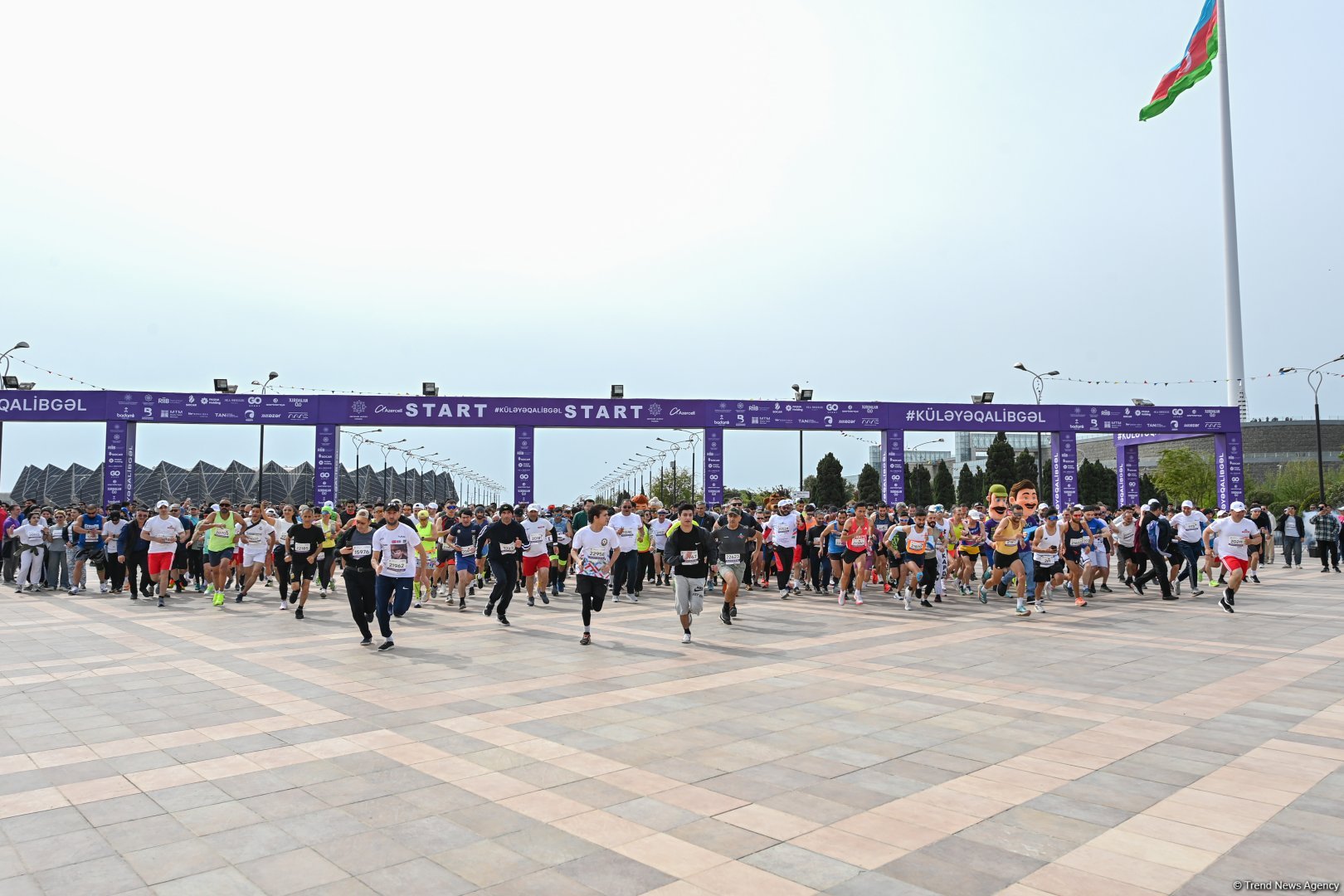 “Bakı Marafonu 2025” yekunlaşdı: külək rəqib deyil, ilhamdır - rekord sayda iştirakçı (FOTO) (YENİLƏNİB)