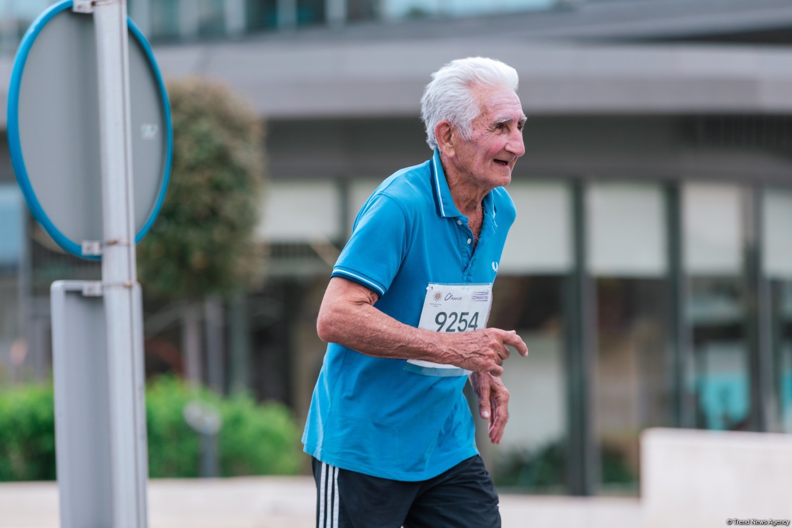 “Bakı Marafonu 2025” yekunlaşdı: külək rəqib deyil, ilhamdır - rekord sayda iştirakçı (FOTO) (YENİLƏNİB)