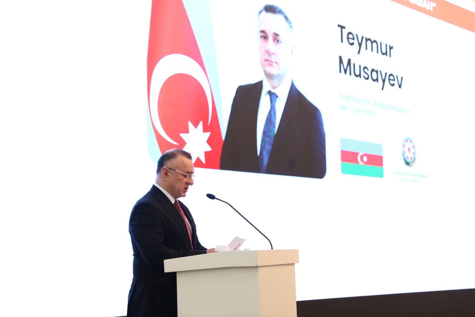 Bakıda “Azərbaycan əczaçılıq sənayesi: dünən, bu gün və sabah” adlı tədbir keçirilib (FOTO) (YENİLƏNİB)