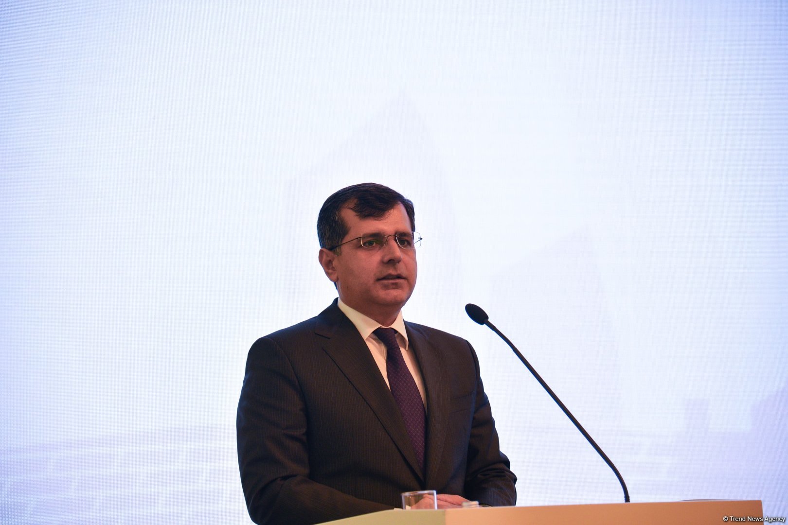 Müasir cəmiyyətlərdə qeyri-hökumət təşkilatları və qeyri-kommersiya sektoru mühüm rol oynayır - Abiddin Hüseynov