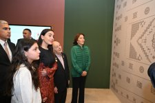 Azərbaycan Milli Xalça Muzeyində “Rabat xalça sənəti” immersiv sərgisi açılıb (FOTO)