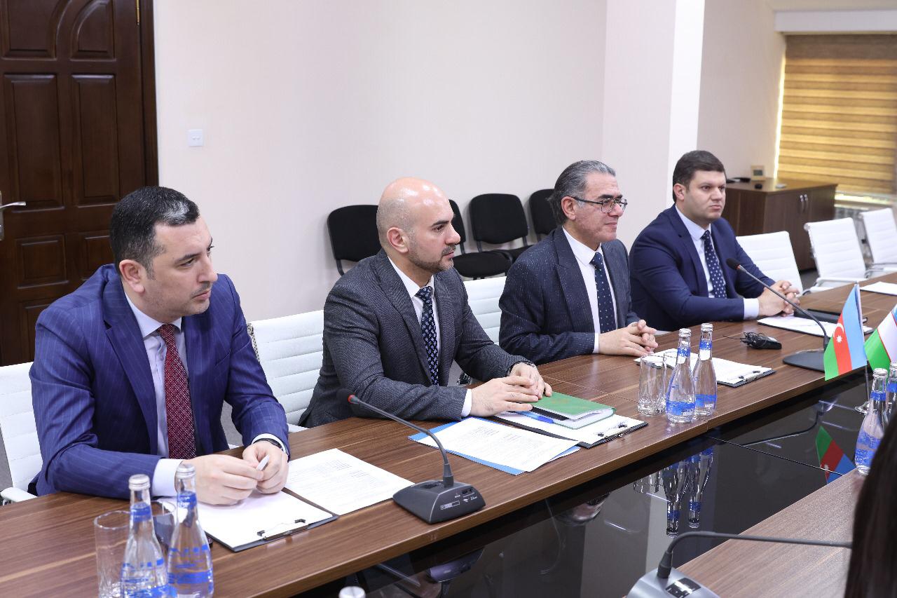 MEDİA-da Özbəkistan nümayəndələri ilə görüş keçirilib (FOTO)