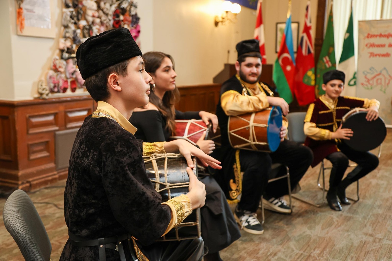 Kanadada “Azərbaycan İrs Günü” adlı tədbir keçirilib (FOTO)