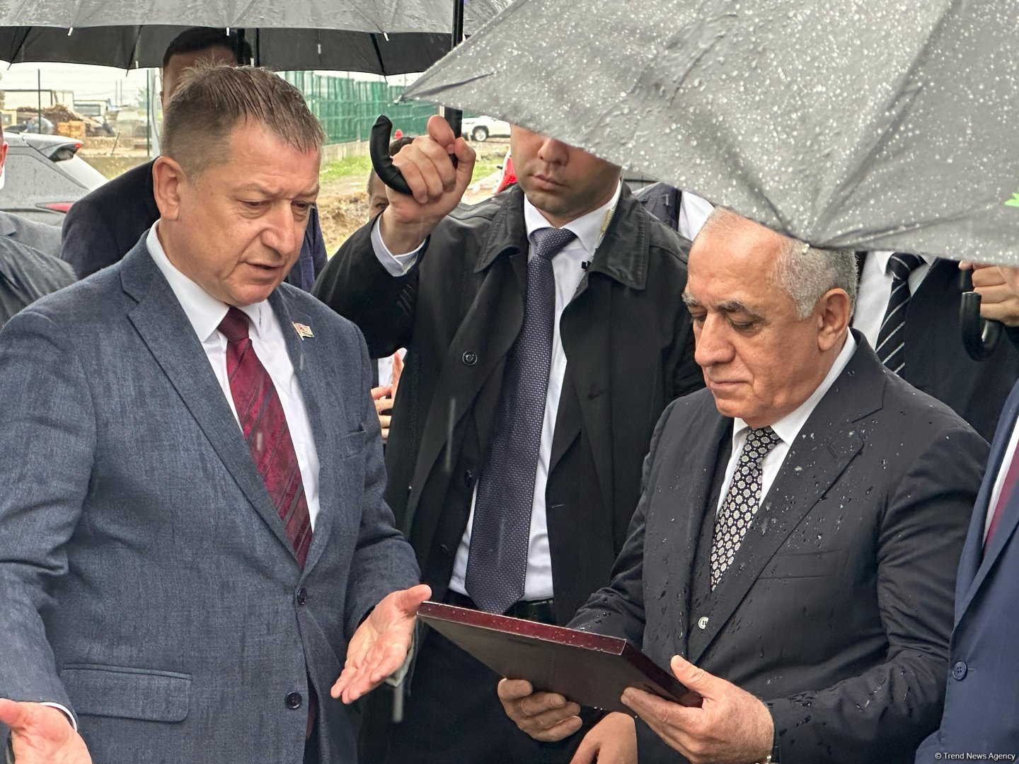 Belarus Ağdama xüsusi təyinatlı nəqliyyat vasitəsi hədiyyə edib (FOTO)