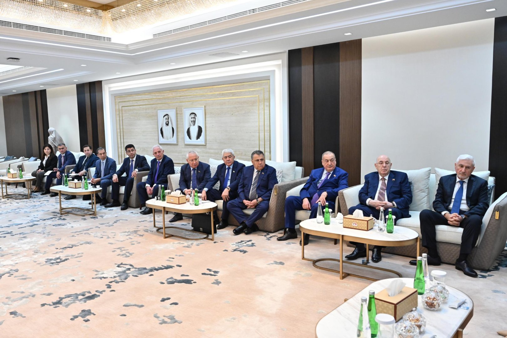 Azərbaycan və BƏƏ arasında münasibətlərin strateji tərəfdaşlıq səviyyəsinə yüksəlməsi müzakirə edilib (FOTO)