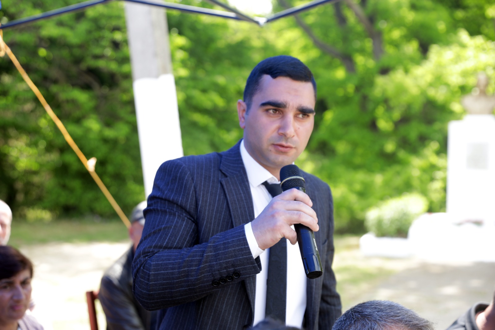 Xaçmazın Seyidlikəndyeri kəndində növbəti səyyar qəbul keçirilib (FOTO)