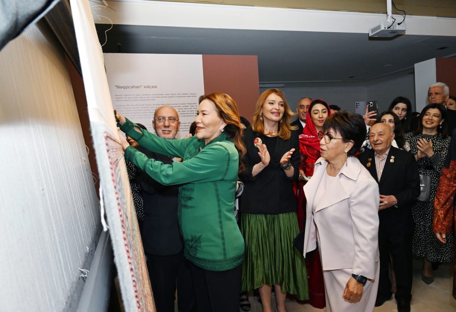 Azərbaycan Milli Xalça Muzeyində “Rabat xalça sənəti” immersiv sərgisi açılıb (FOTO)