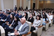 Tələbə və magistrantların 47-ci ənənəvi elmi konfransı öz işinə başlayıb (FOTO)