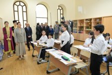 Mərakeş Krallığının Şahzadəsi 132-134 nömrəli Təhsil Kompleksində olub (FOTO)