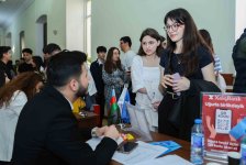 UNEC-də XVI Karyera Yarmarkası keçirilib (FOTO)