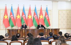 Prezident İlham Əliyev və Vyetnam Kommunist Partiyasının Mərkəzi Komitəsinin Baş katibi mətbuata bəyanatlarla çıxış ediblər (FOTO/VİDEO) (YENİLƏNİB)