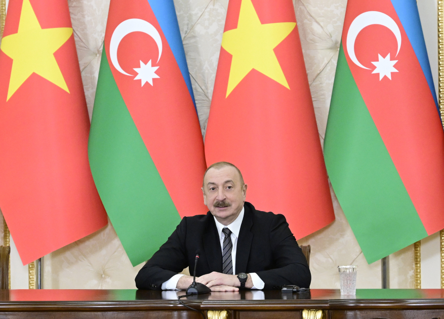 Prezident İlham Əliyev və Vyetnam Kommunist Partiyasının Mərkəzi Komitəsinin Baş katibi mətbuata bəyanatlarla çıxış ediblər (FOTO) (YENİLƏNİB)