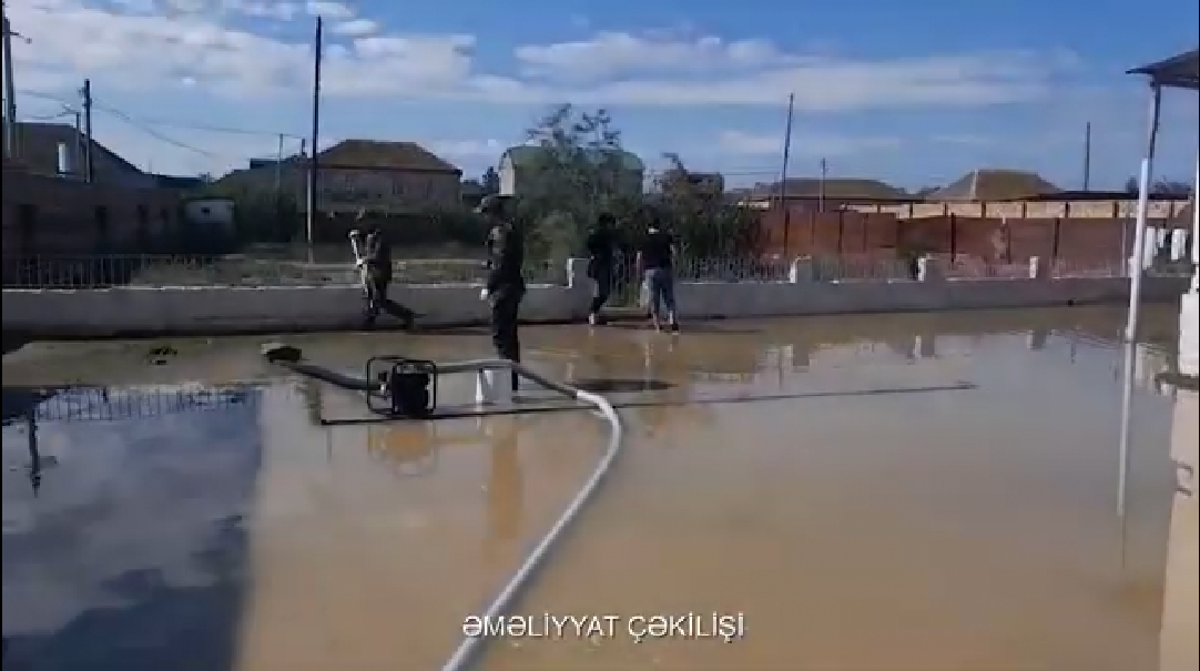 Hacıqabulda bəzi əraziləri su basıb (VİDEO)