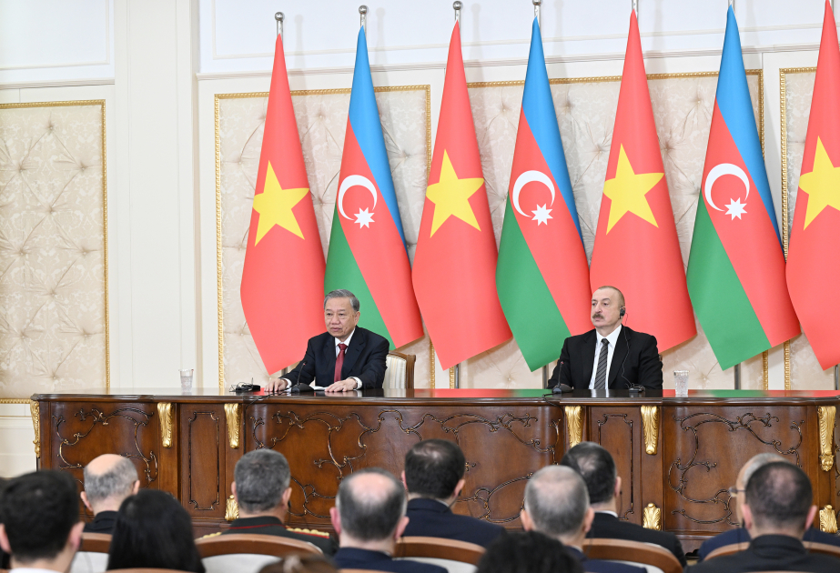 Vyetnam Kommunist Partiyasının Baş katibi Birgə Bəyanatda əks olunan müddəaların icrası üçün beş məsələ təklif edib