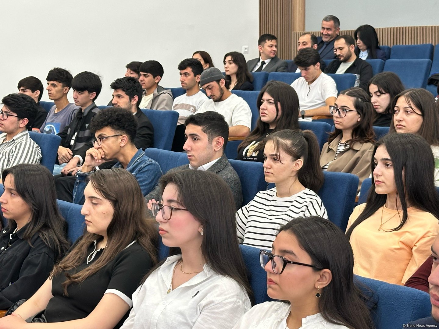 Qarabağ Universitetində “Heydər Əliyev irsi: Azərbaycan konstitusiyası və suverenliyimizin bərpası” adlı elmi-praktiki konfrans keçirilib (FOTO) (YENİLƏNİB)