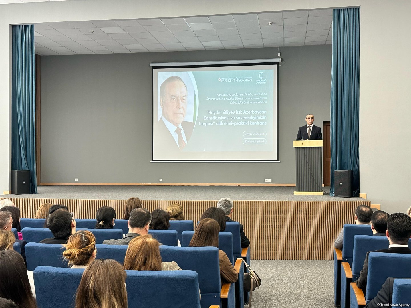Qarabağ Universitetində “Heydər Əliyev irsi: Azərbaycan konstitusiyası və suverenliyimizin bərpası” adlı elmi-praktiki konfrans keçirilib (FOTO) (YENİLƏNİB)