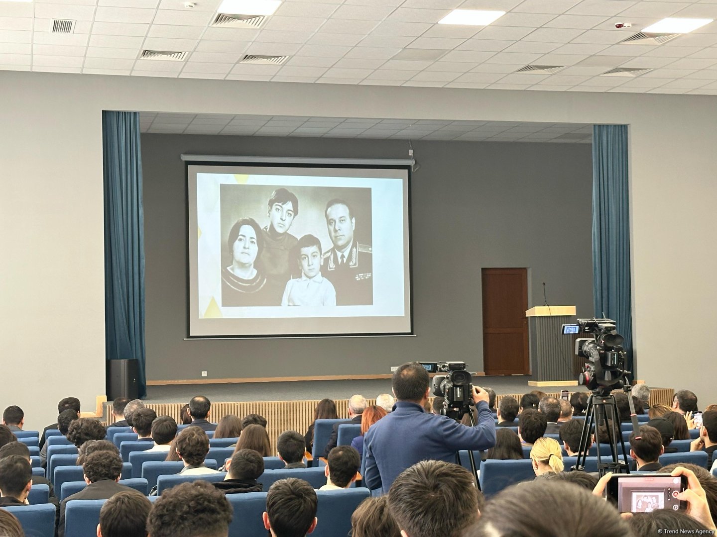Qarabağ Universitetində “Heydər Əliyev irsi: Azərbaycan konstitusiyası və suverenliyimizin bərpası” adlı elmi-praktiki konfrans keçirilib (FOTO) (YENİLƏNİB)