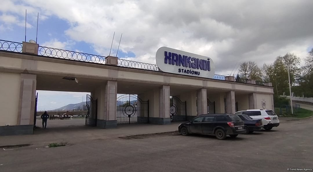 Xankəndi stadionunda təmir-bərpa işləri aparılır (FOTO)