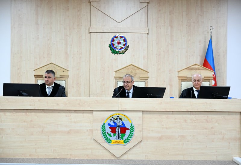 Məhkəmədə Ermənistan silahlı qüvvələri tərəfindən Kəlbəcərin işğalı zamanı əsir və girov götürülmüş azərbaycanlılara işgəncələr verilməsi ilə bağlı ifadələr dinlənilib (FOTO)
