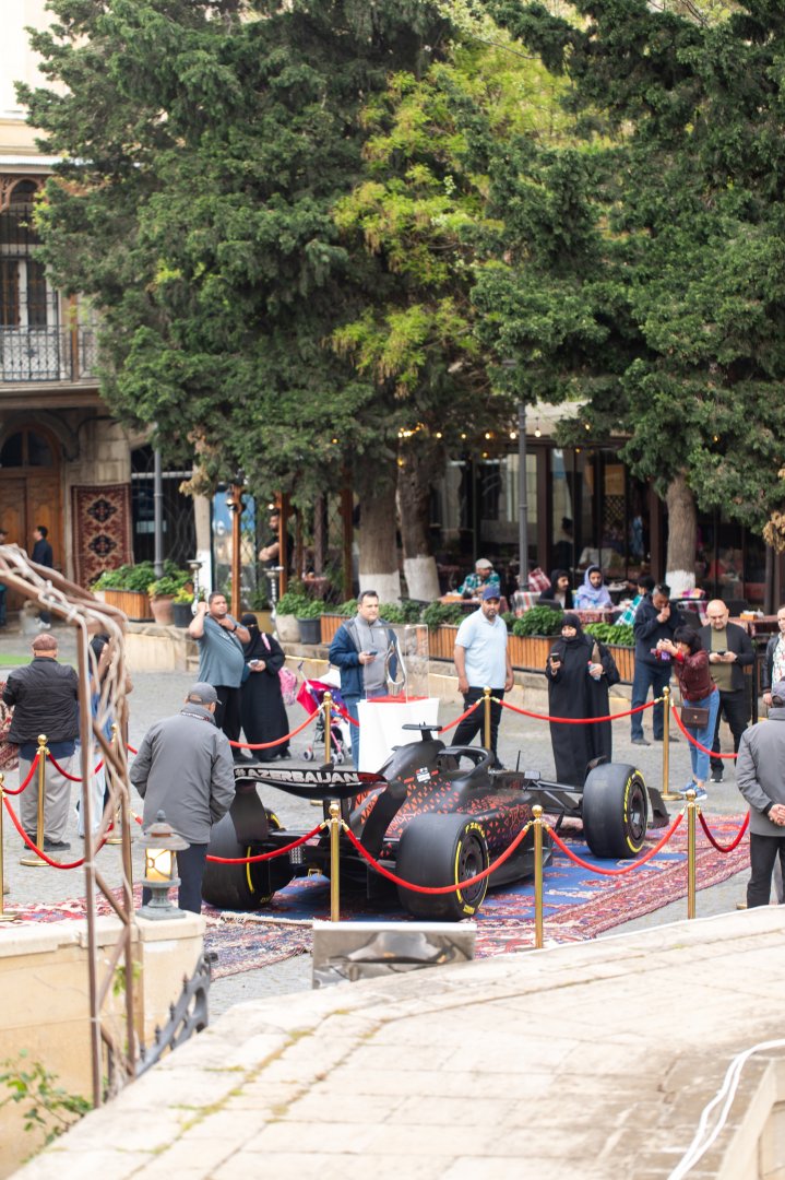 2-4 may tarixlərində təşkil olunan Beynəlxalq Xalça Festivalını daha da rəngarəng edən rəsmi tərəfdaşları (FOTO)