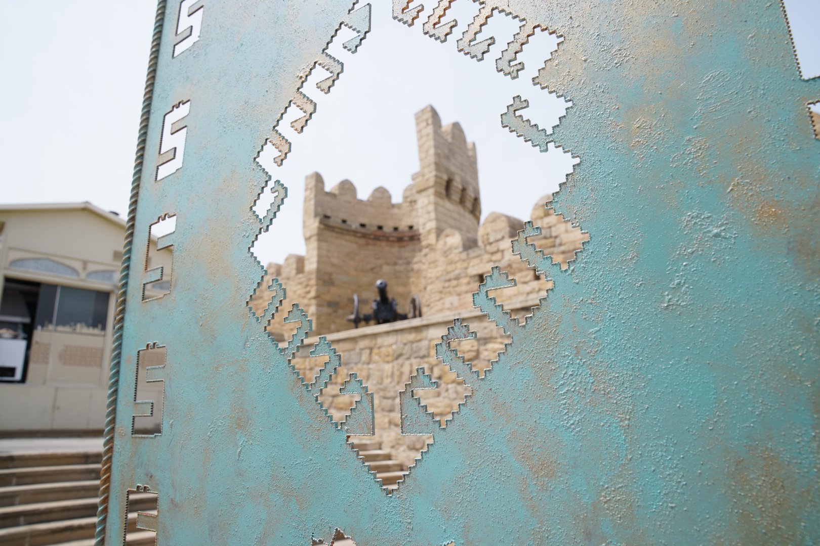 2-4 may tarixlərində təşkil olunan Beynəlxalq Xalça Festivalını daha da rəngarəng edən rəsmi tərəfdaşları (FOTO)