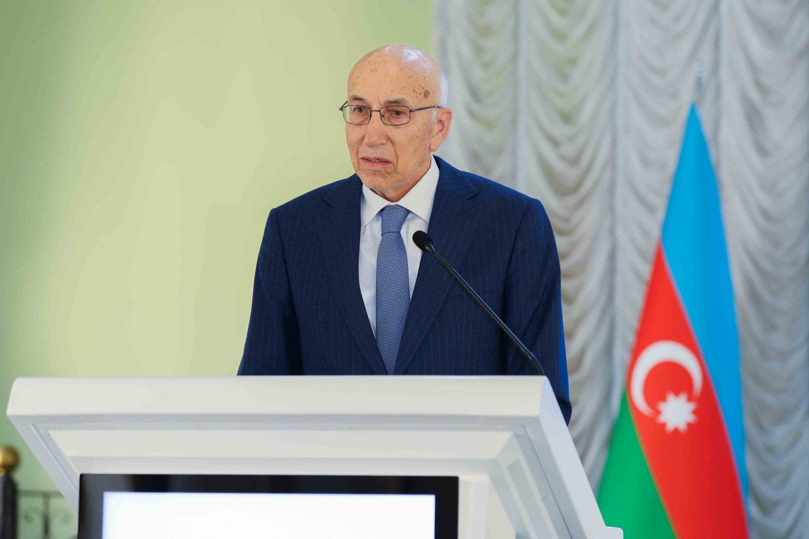 UNEC-də “Heydər Əliyev və müstəqil Azərbaycan quruculuğu strategiyası” adlı elmi-praktiki konfrans keçirilib (FOTO)