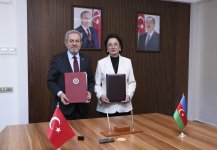 Ankara Universitetinin rektoru AzMİU-da: İkili diplom və elmi əməkdaşlığın əhatəsi genişlənir (FOTO)